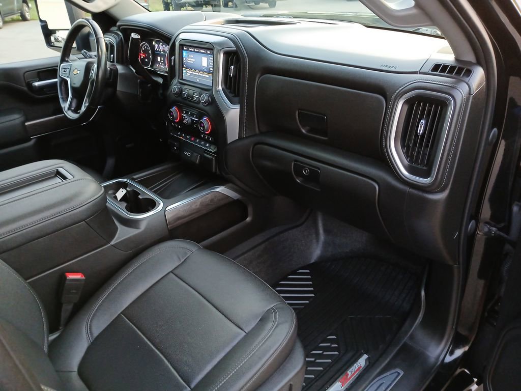 Used 2022 Chevrolet Silverado 3500 LTZ w/ LTZ Premium Package image 30