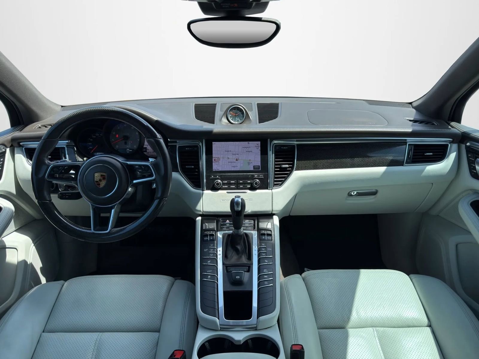 Used 2018 Porsche Macan S image 14