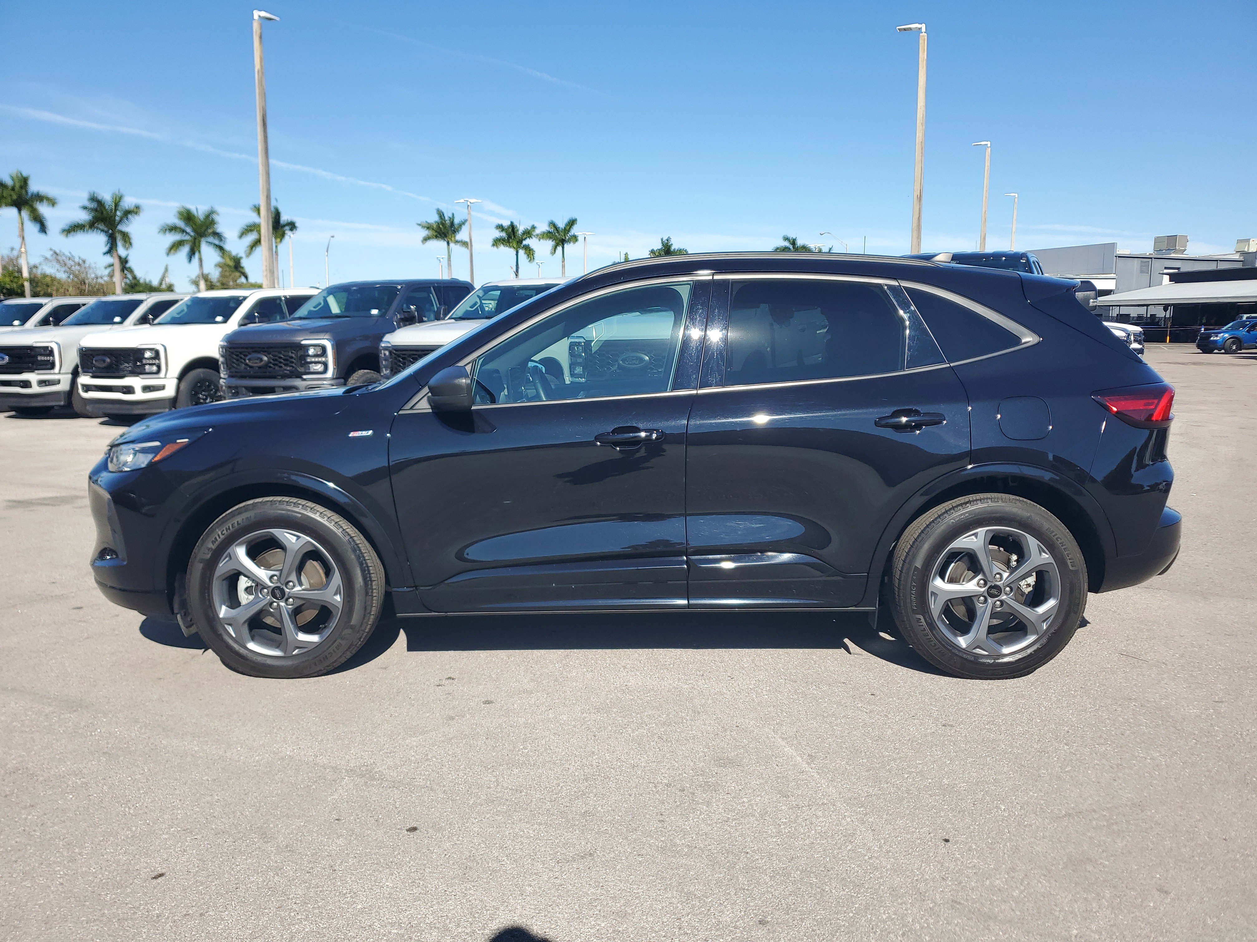 Used 2024 Ford Escape ST-Line w/ Tech Pack #1 image 8
