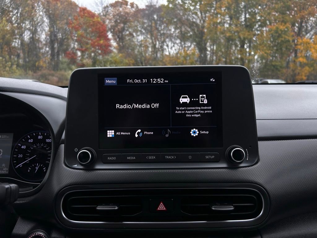 Used 2023 Hyundai Kona SEL image 18