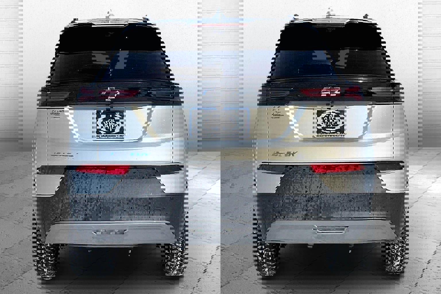 Used 2023 Chevrolet Bolt EUV Premier w/ Sun & Sound Package image 3