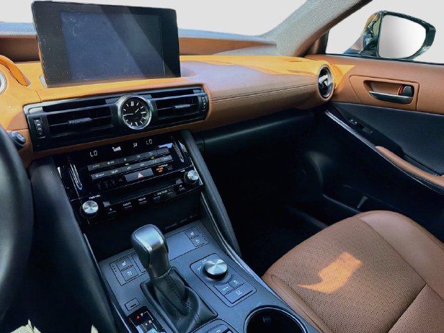 Used 2024 Lexus IS 300 w/ Comfort Package RWD image 26