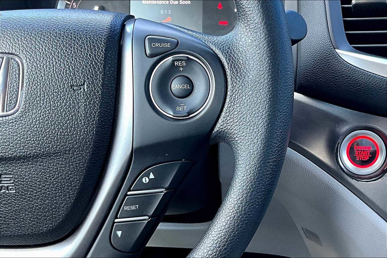 Used 2018 Honda Pilot EX image 25