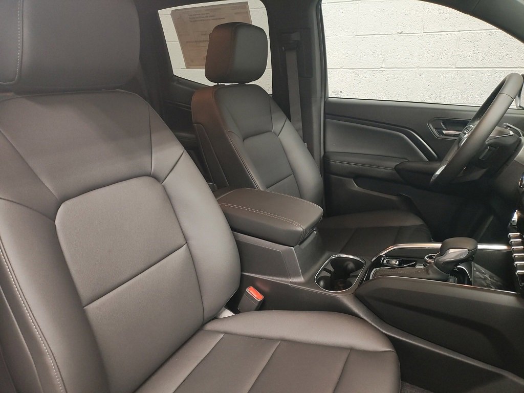 New 2026 GMC Canyon Elevation w/ Convenience Package image 10