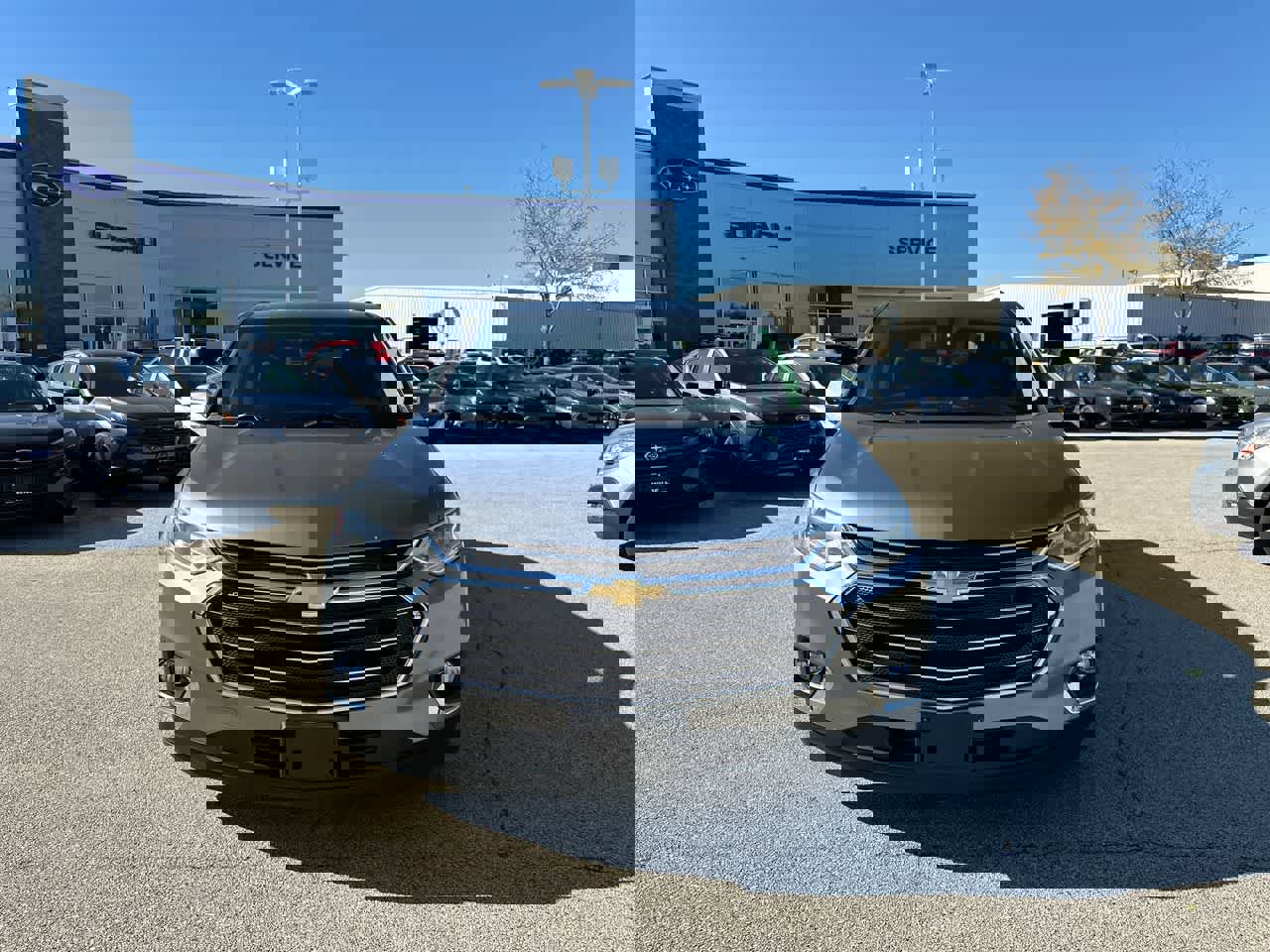 Used 2020 Chevrolet Traverse LT image 16