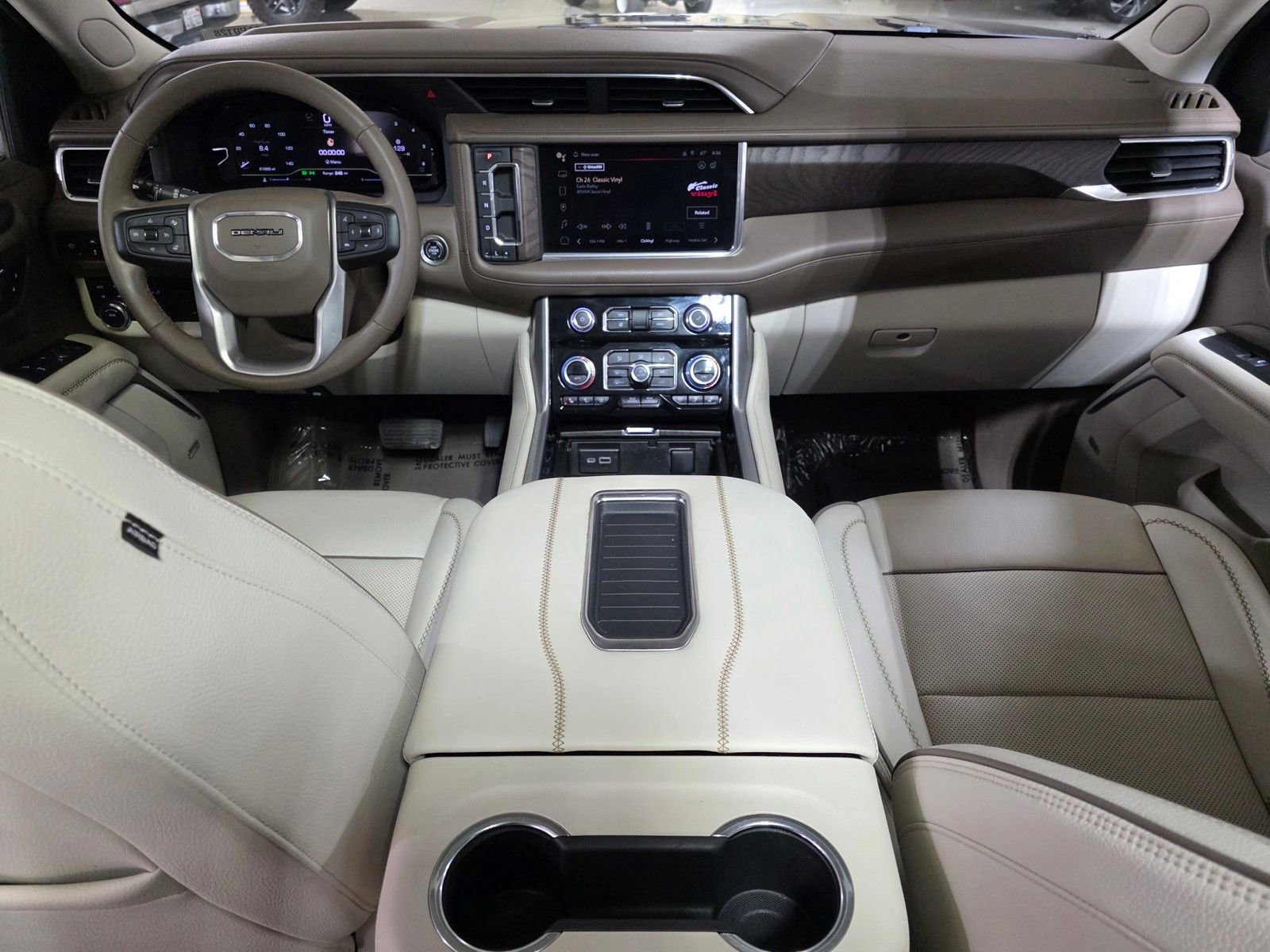 Used 2023 GMC Yukon Denali w/ Max Trailering Package image 19