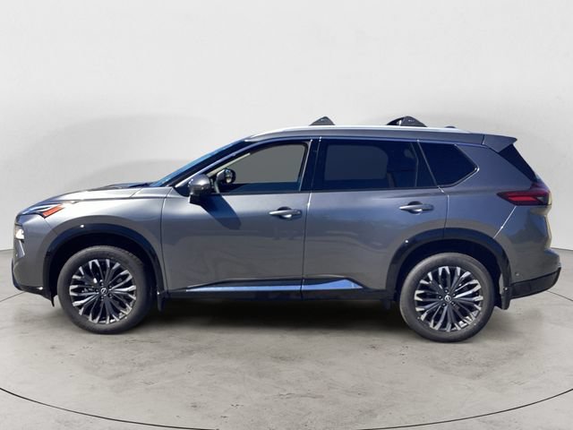 Used 2026 Nissan Rogue Platinum w/ Platinum Premium Package AWD/4WD image 2