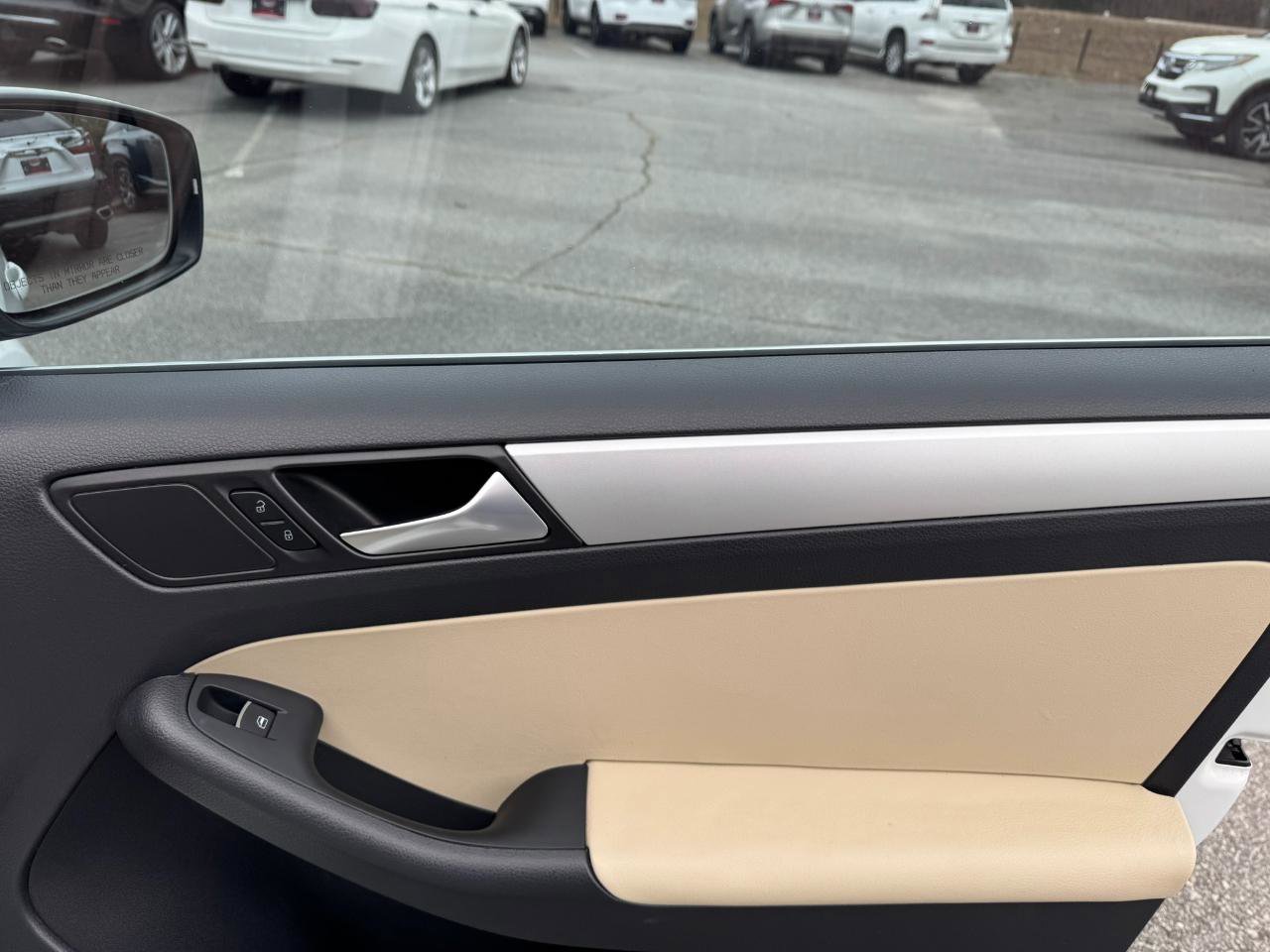 Used 2014 Volkswagen Jetta SE image 22