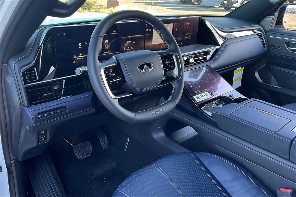 New 2026 INFINITI QX80 4WD image 7
