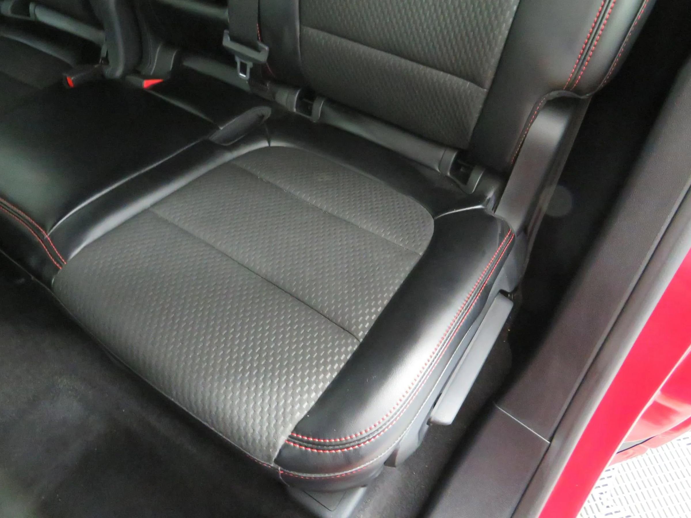 Used 2024 Ford Escape ST-Line FWD image 37