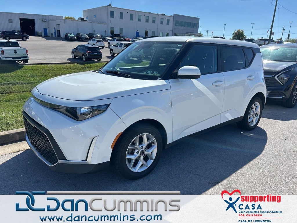 Used 2023 Kia Soul LX w/ Option Group 015