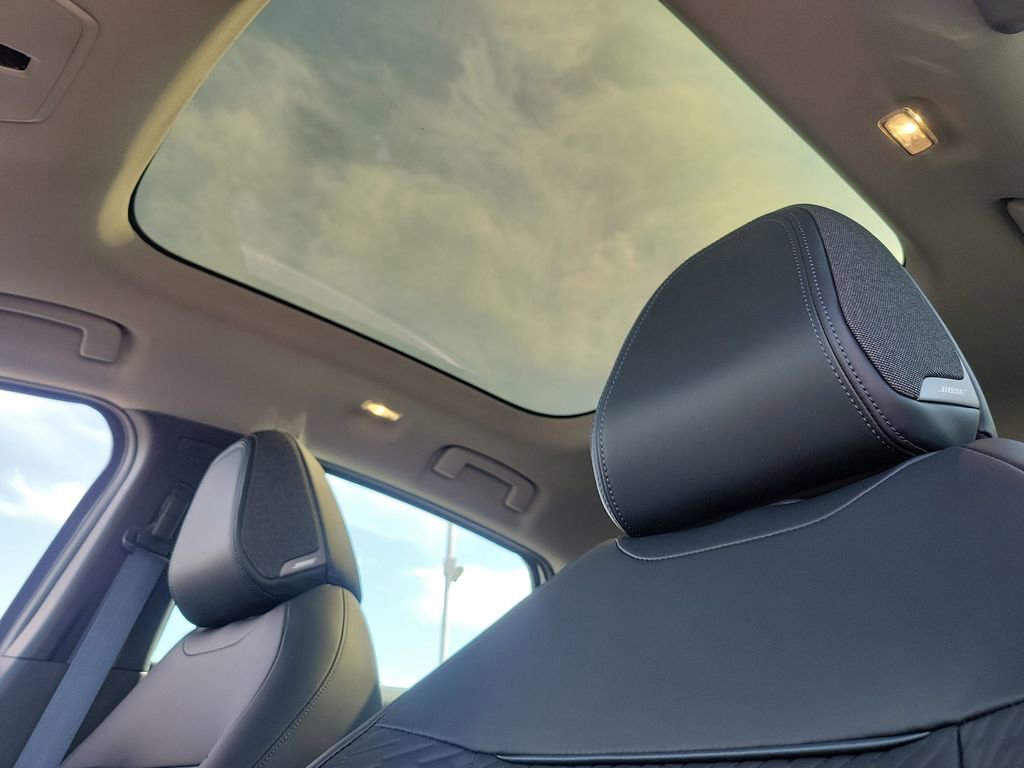 New 2026 Nissan Leaf Platinum+ w/ Cargo Package (Platinum+) image 13