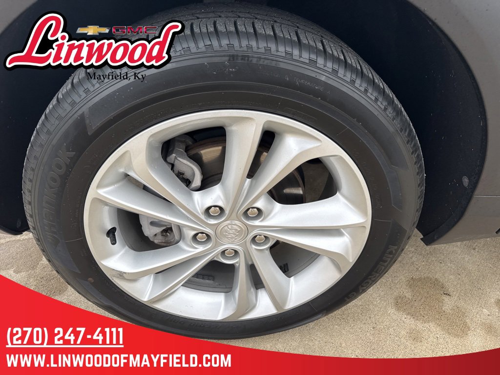 Used 2020 Buick Encore GX Preferred w/ Cold Weather Comfort Package image 9