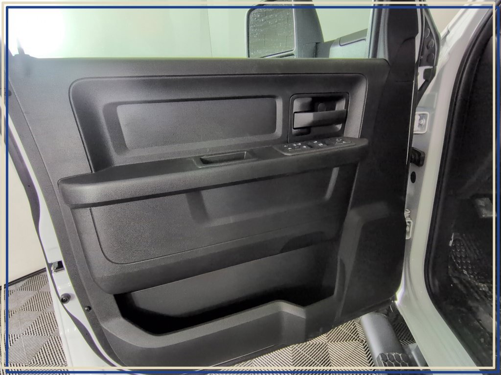 New 2026 RAM 2500 Tradesman AWD/4WD image 23