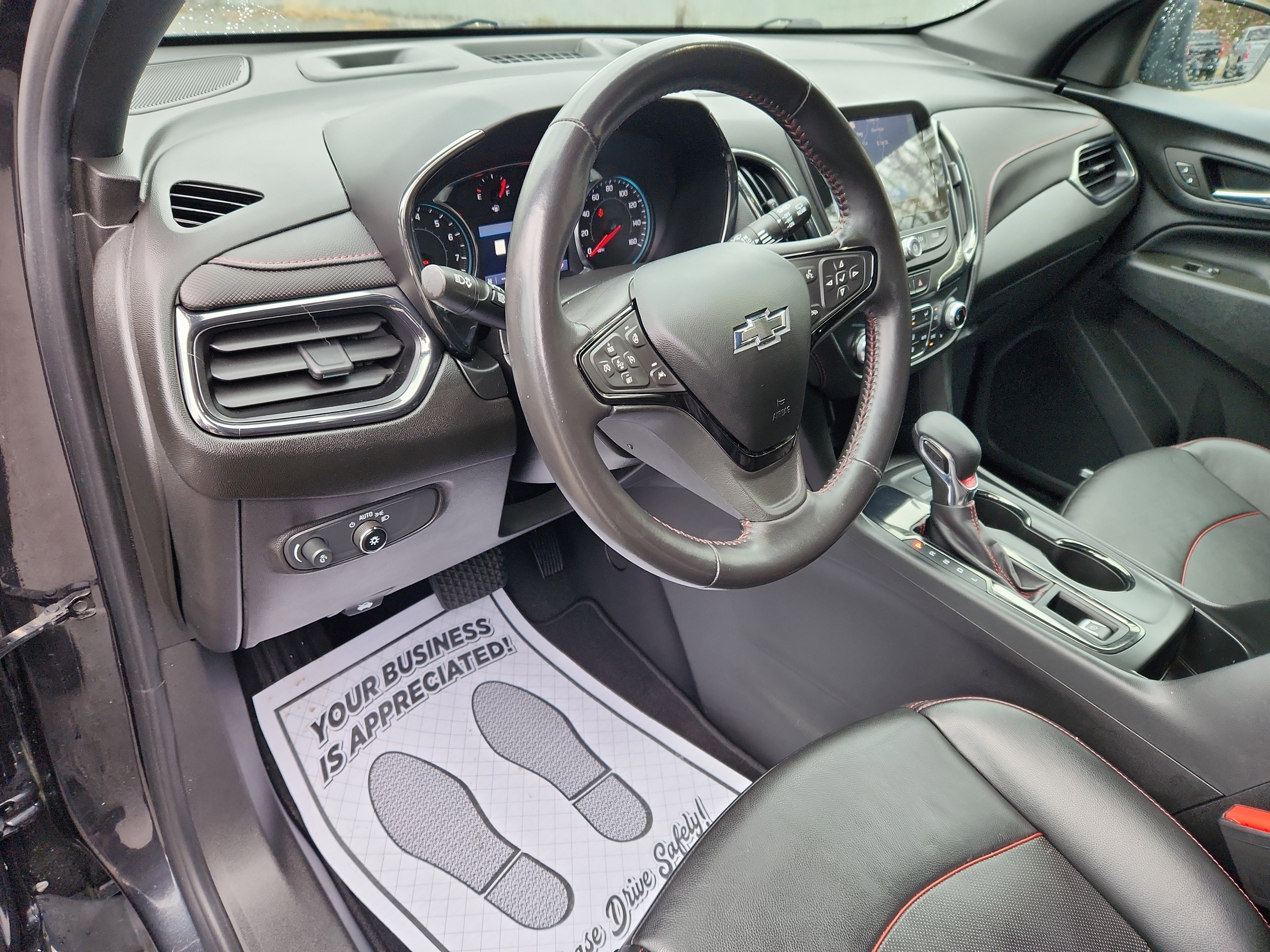 Used 2022 Chevrolet Equinox RS w/ RS Leather Package image 26