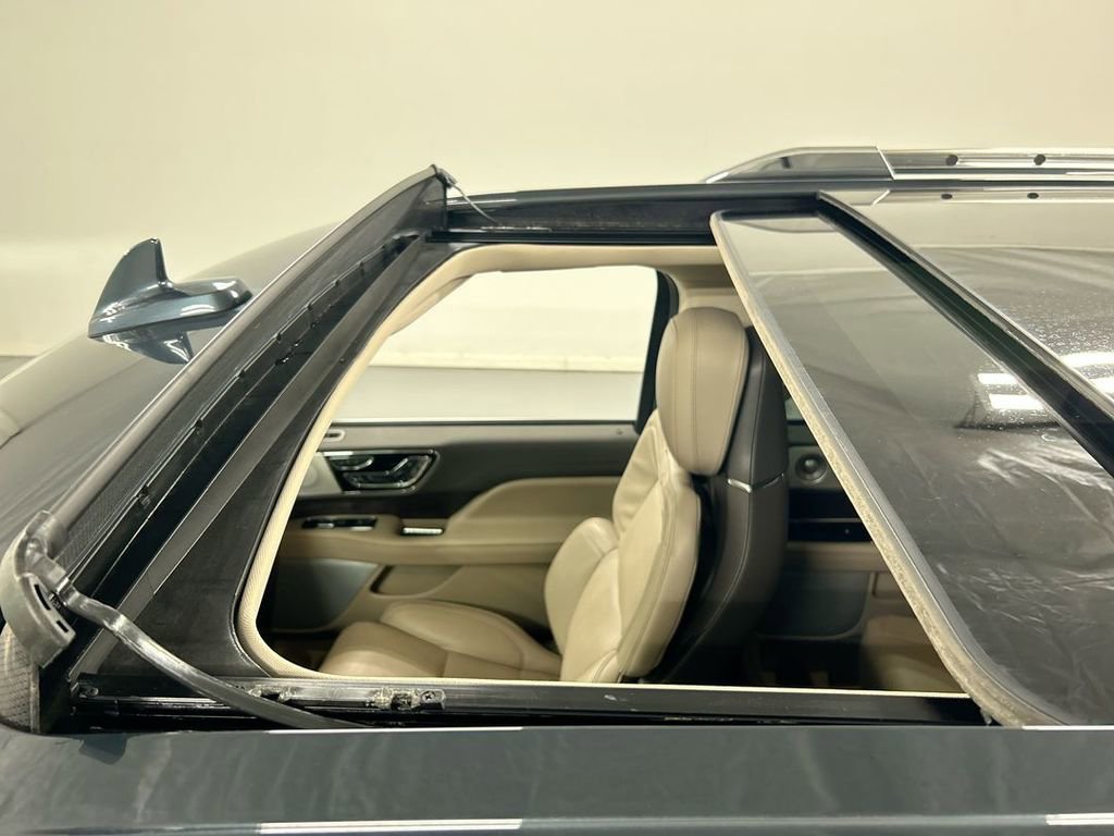 Used 2024 Lincoln Navigator Reserve image 20
