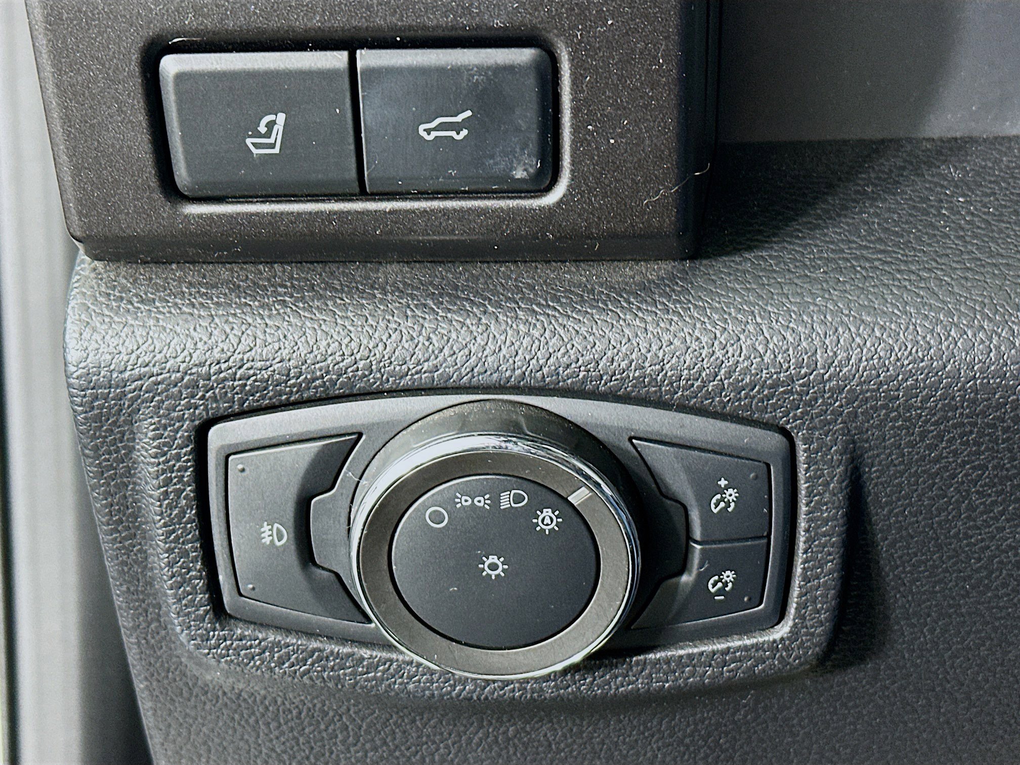 Used 2020 Ford Expedition Max King Ranch image 17