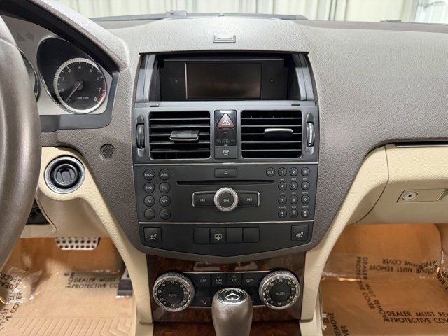 Used 2009 Mercedes-Benz C 300 4MATIC Sedan image 13