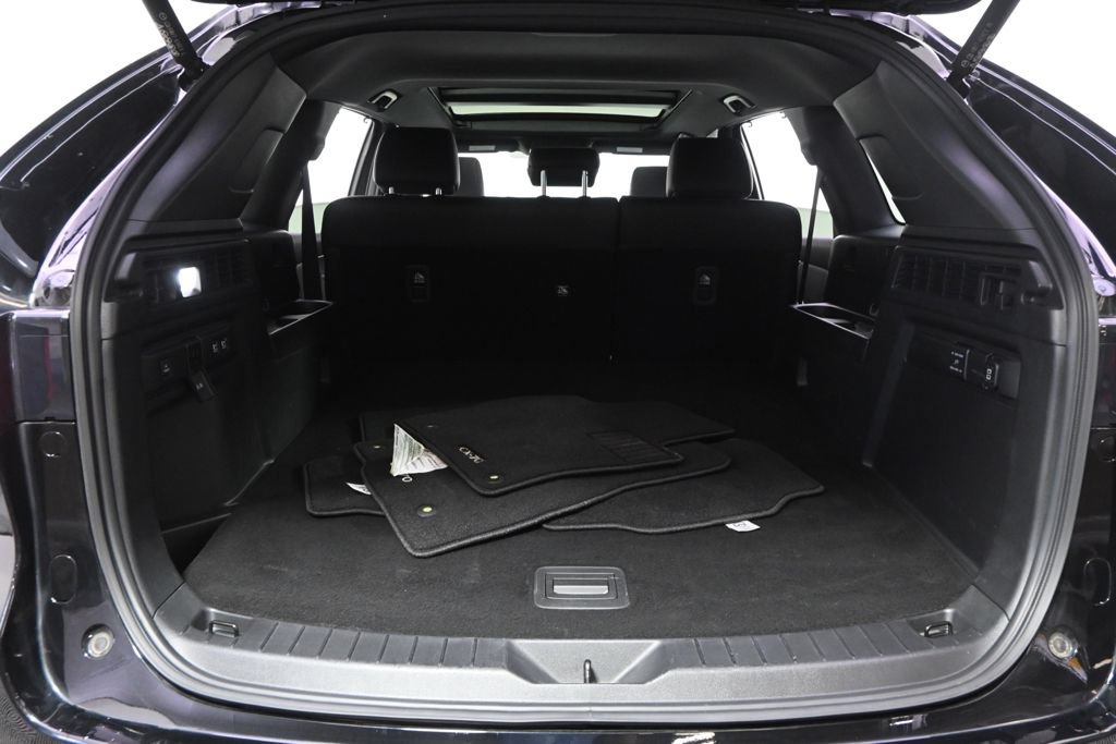 Certified 2025 MAZDA CX-70 Plug-In Hybrid w/ Premium Plus AWD/4WD image 19