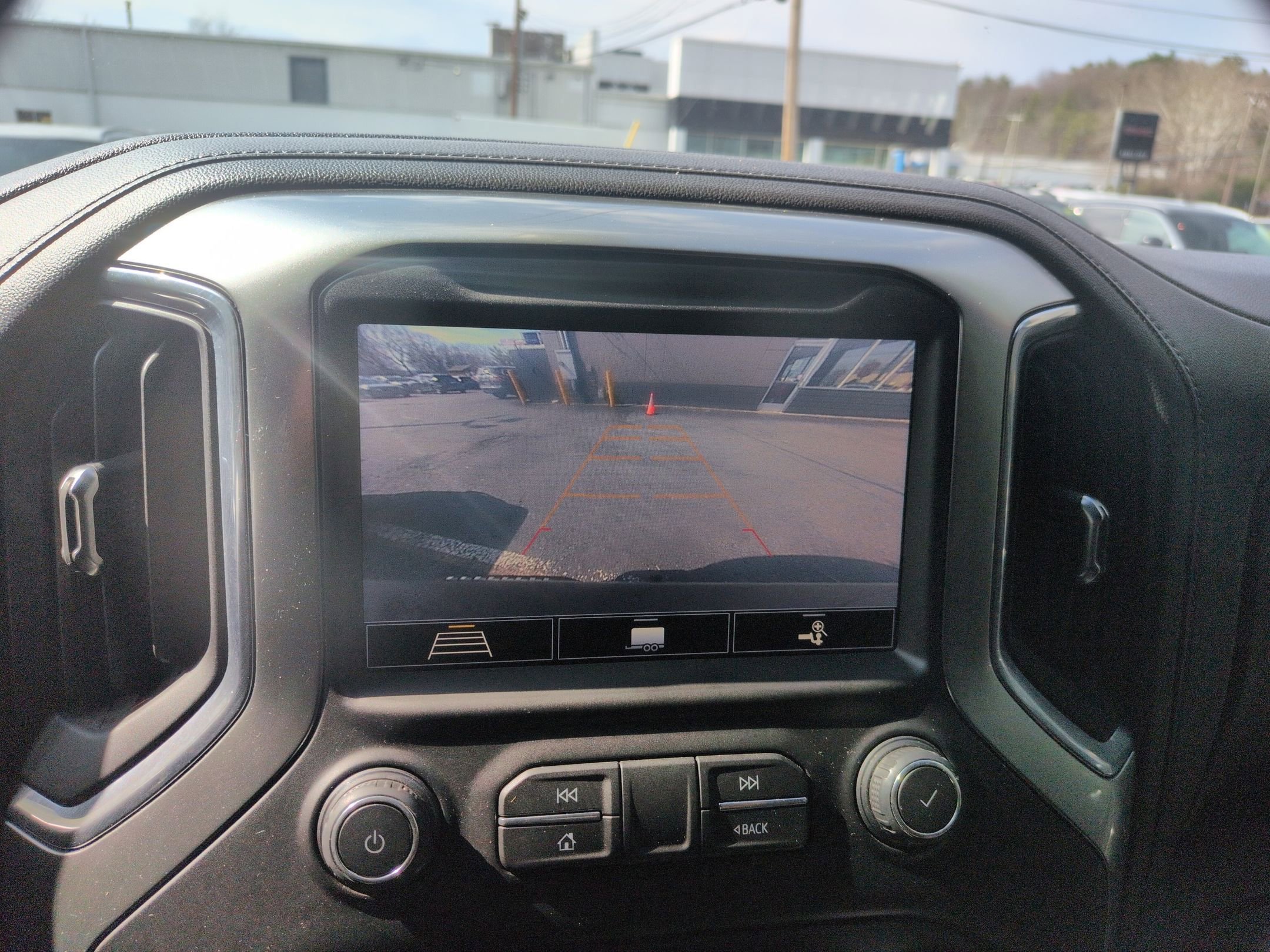 Used 2020 Chevrolet Silverado 1500 RST image 10