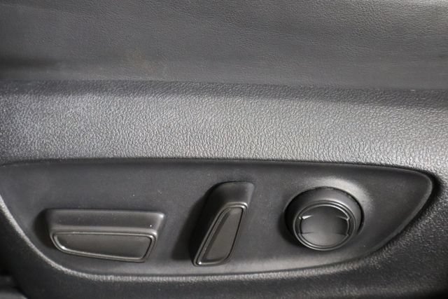 Used 2023 Toyota RAV4 XLE Premium FWD image 23
