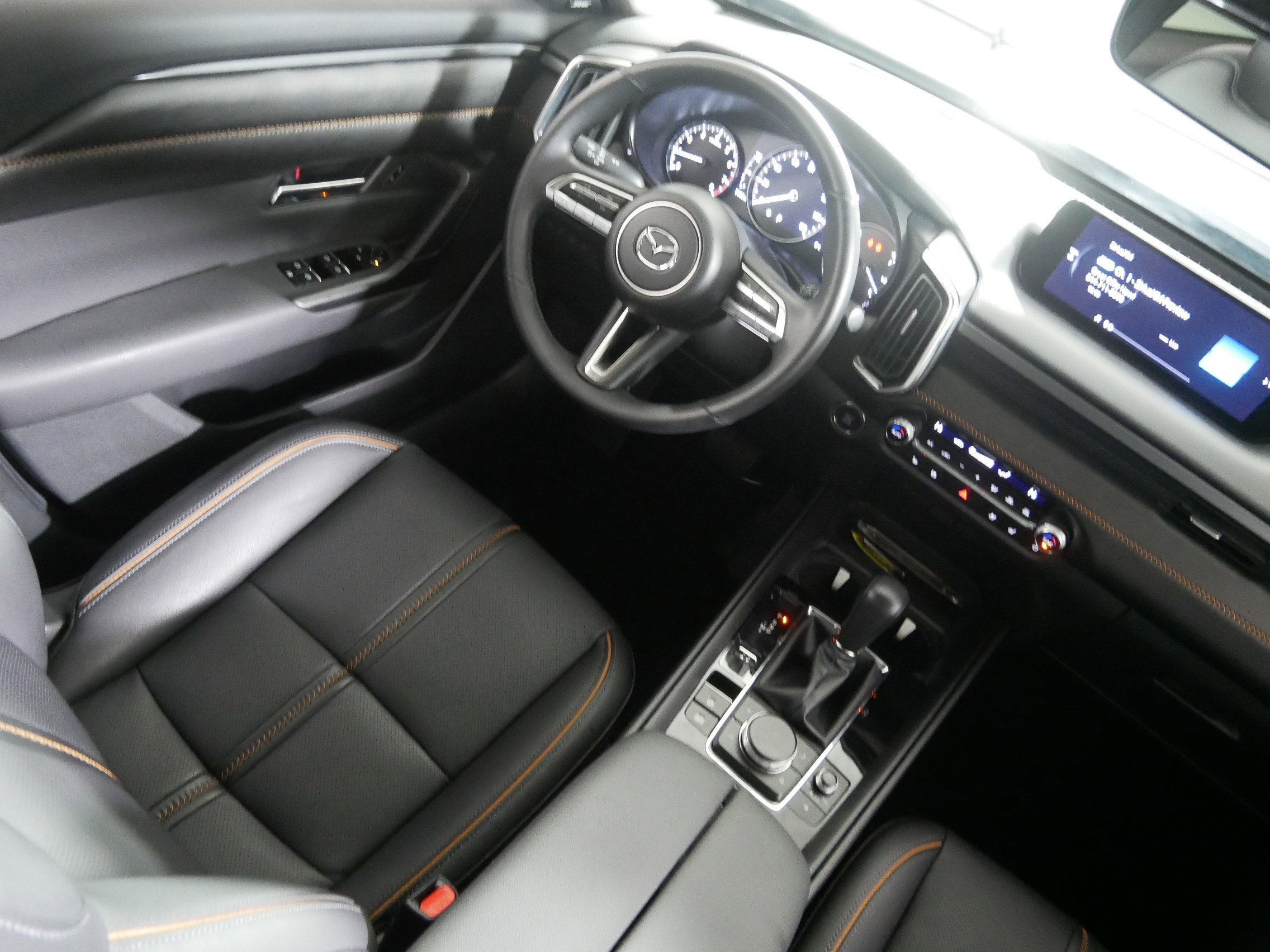 Certified 2025 MAZDA CX-50 AWD 2.5 S w/ Premium Plus Pkg image 9