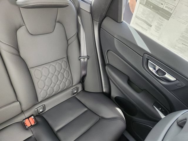 New 2026 Volvo XC60 T8 Plus w/ Climate Package AWD/4WD image 15