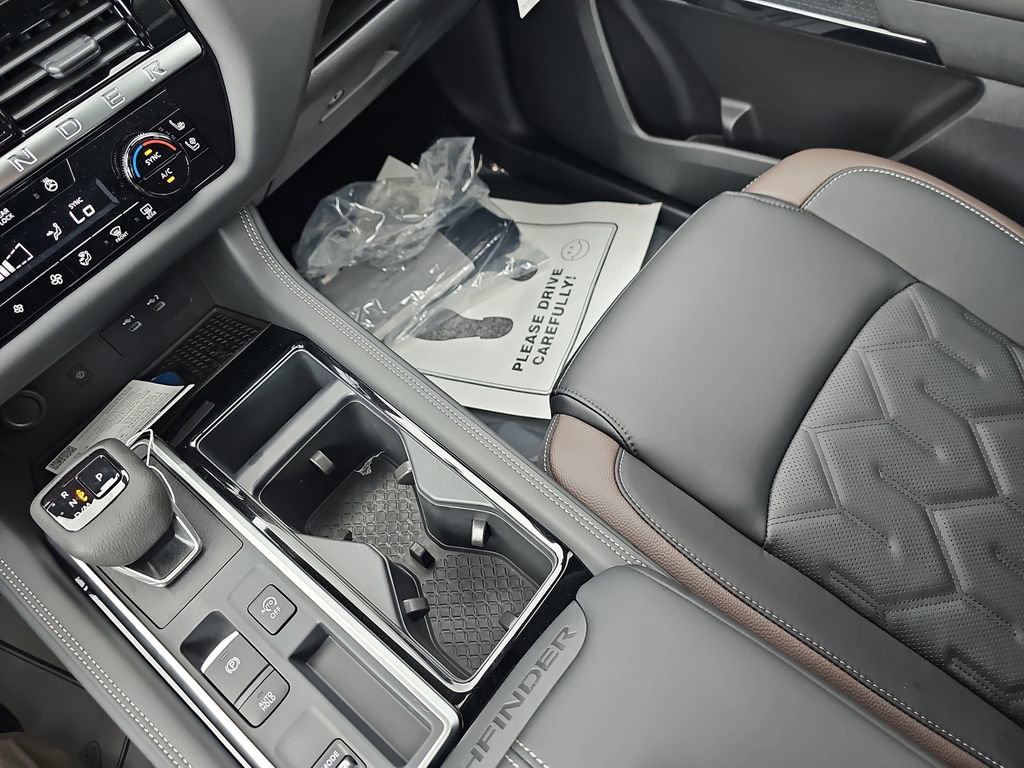 New 2026 Nissan Pathfinder Platinum w/ Cargo Package image 29