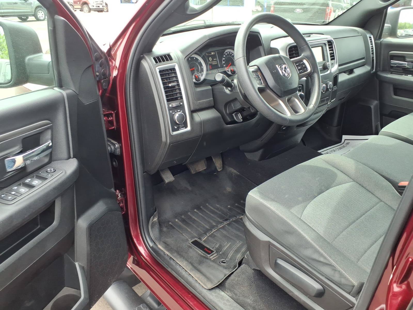 Used 2022 RAM 1500 Warlock AWD/4WD image 10