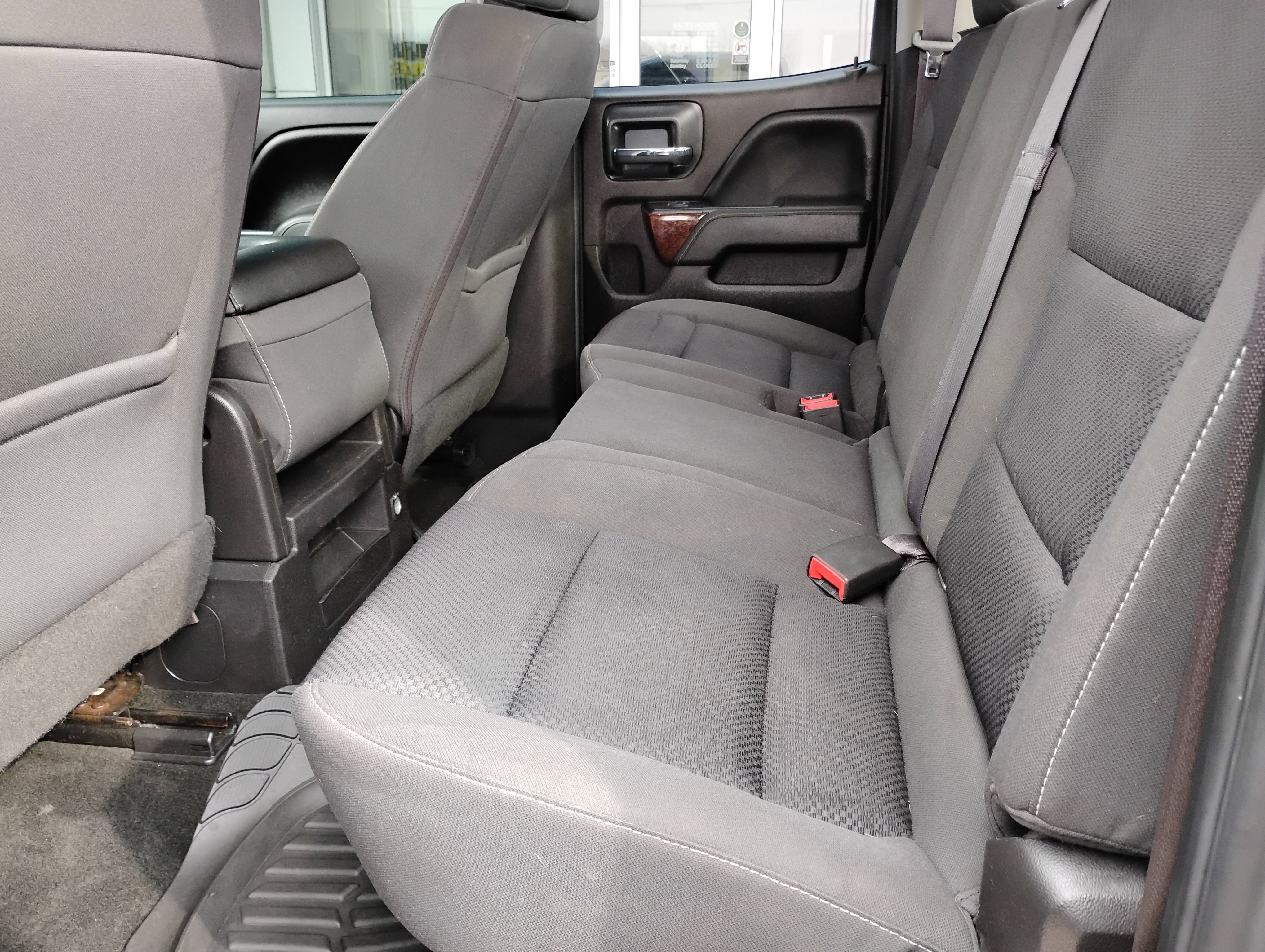 Used 2017 GMC Sierra 1500 SLE w/ SLE Value Package image 16