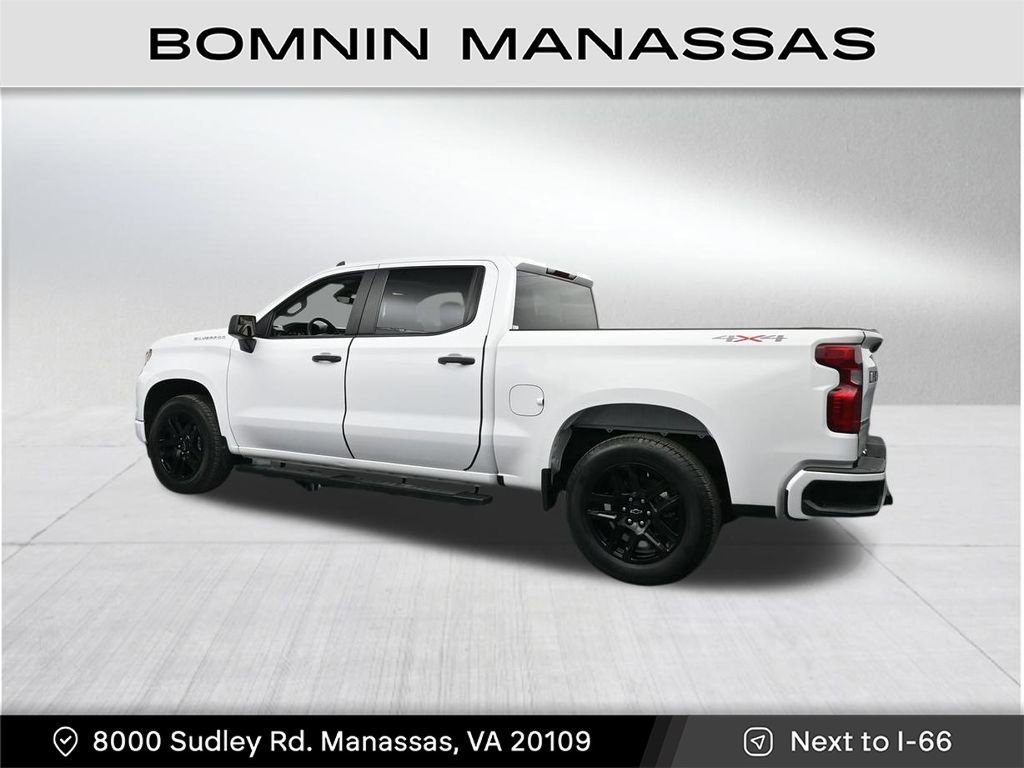 Used 2023 Chevrolet Silverado 1500 Custom image 7