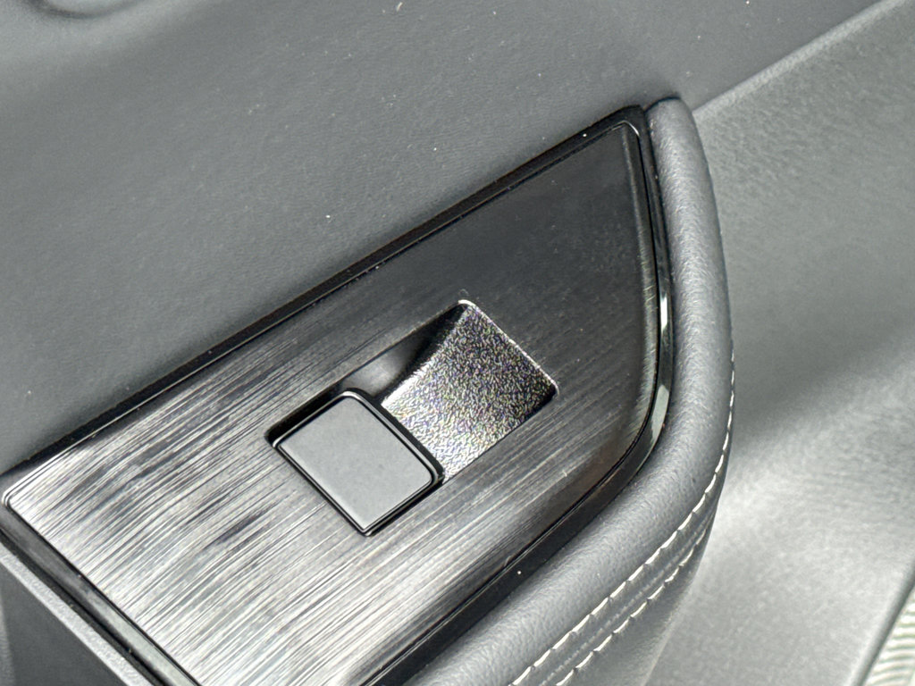 New 2026 Nissan Rogue SV image 30