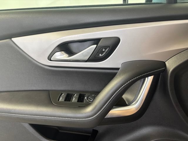 Used 2024 Chevrolet Blazer LT w/ Convenience Package FWD image 15