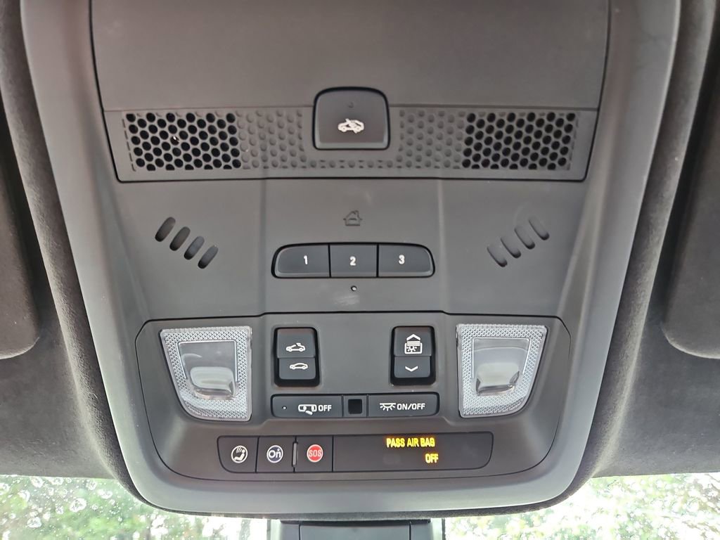 Used 2019 Cadillac XT5 Platinum image 21