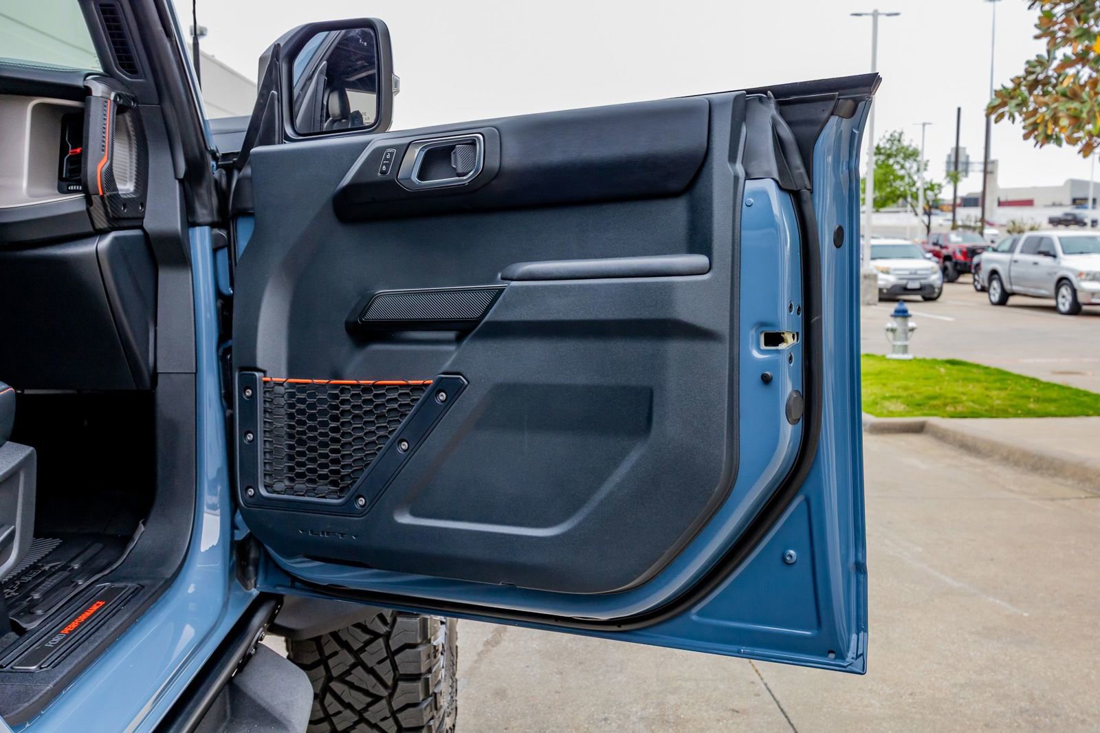 Used 2024 Ford Bronco Raptor w/ Interior Carbon Fiber Pack 6 image 37