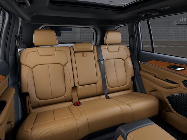 New 2026 Jeep Grand Cherokee Summit image 15