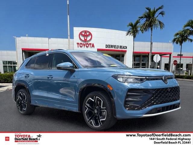 Used 2025 Volkswagen Tiguan SEL R-Line AWD/4WD image 1