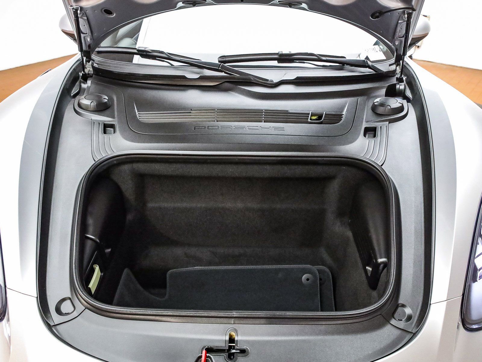 Used 2025 Porsche 718 Boxster S image 27