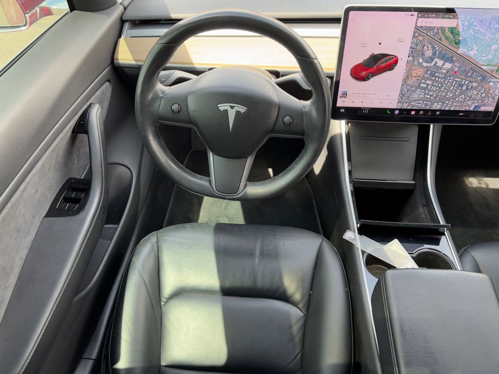 Used 2018 Tesla Model 3 Long Range image 13