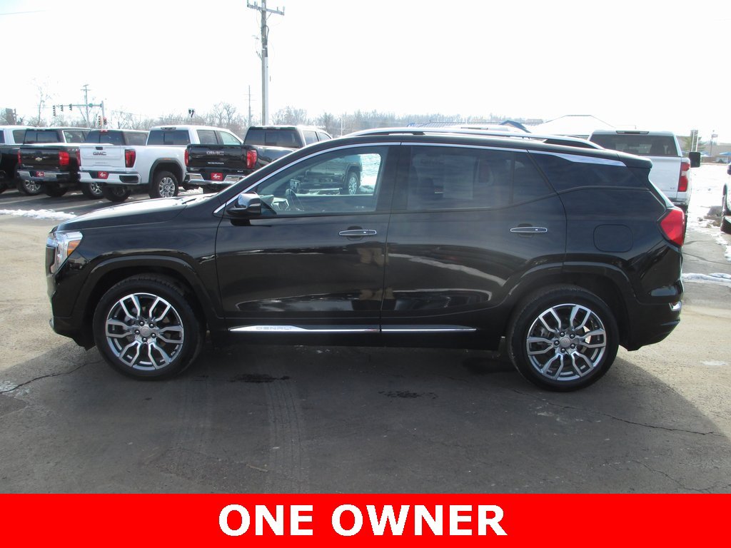 Certified 2024 GMC Terrain Denali image 9