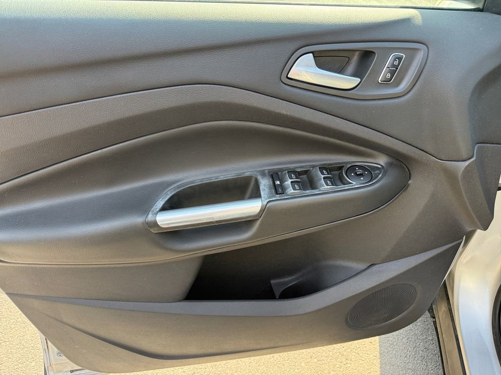 Used 2014 Ford Escape SE w/ Equipment Group 201A FWD image 26