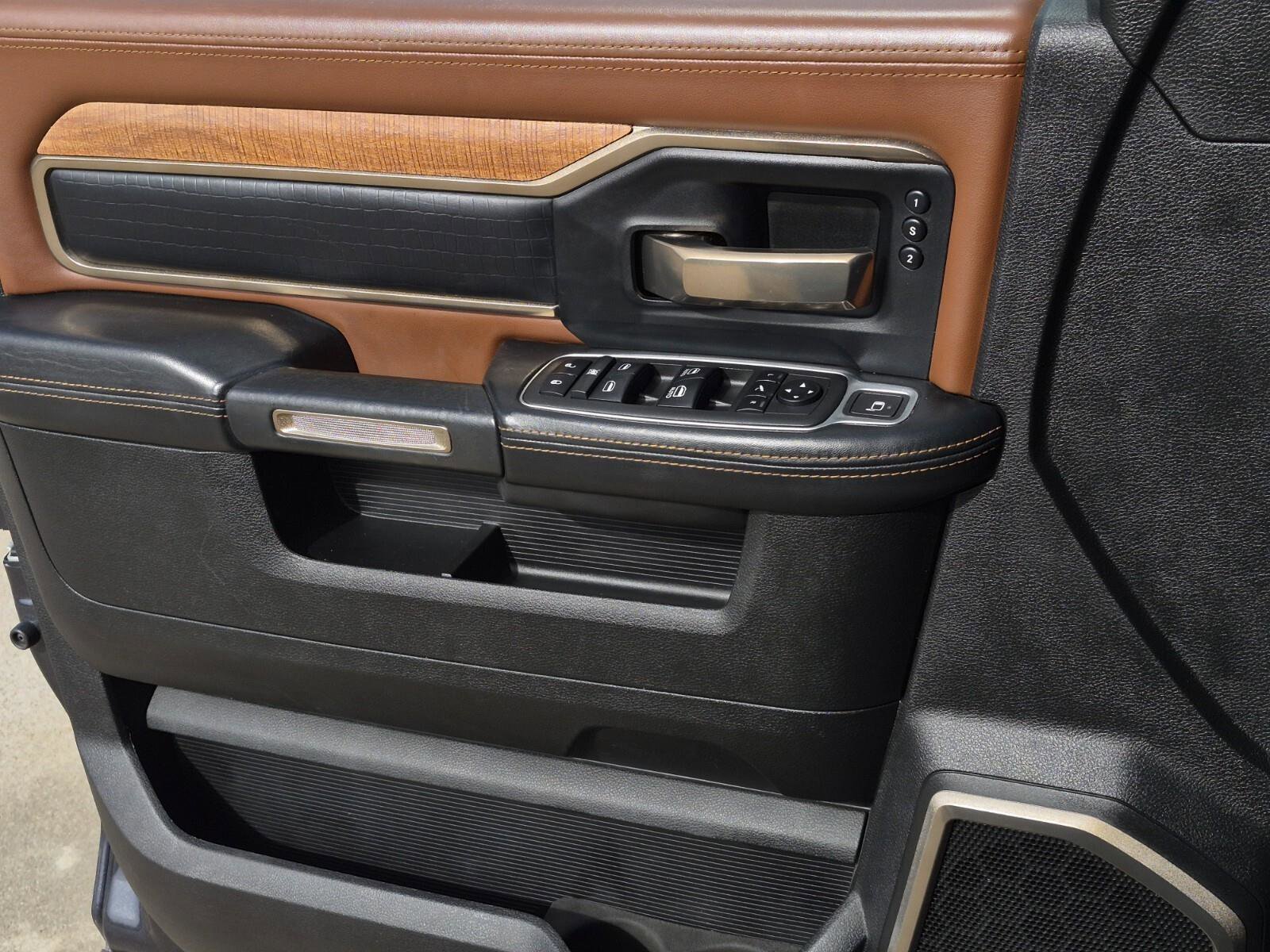 Used 2021 RAM 2500 Limited image 24