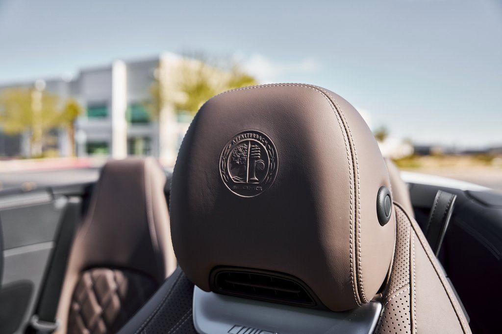 Used 2023 Mercedes-Benz SL 63 AMG 4MATIC image 43