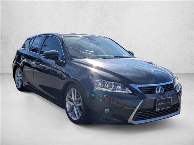 Used 2017 Lexus CT 200h image 4