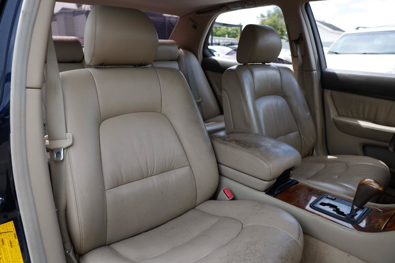Used 1999 Lexus LS 400 w/ Premium Pkg RWD image 16