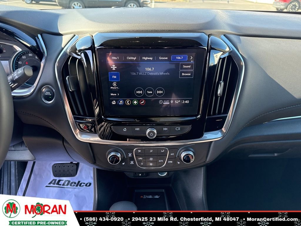 Used 2023 Chevrolet Traverse LT image 17