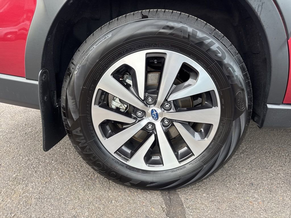 Used 2025 Subaru Outback Premium image 9