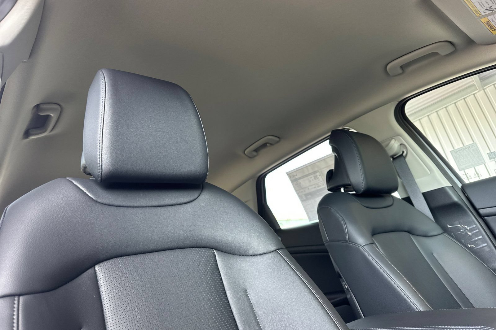 New 2026 Kia Sportage EX AWD/4WD image 17