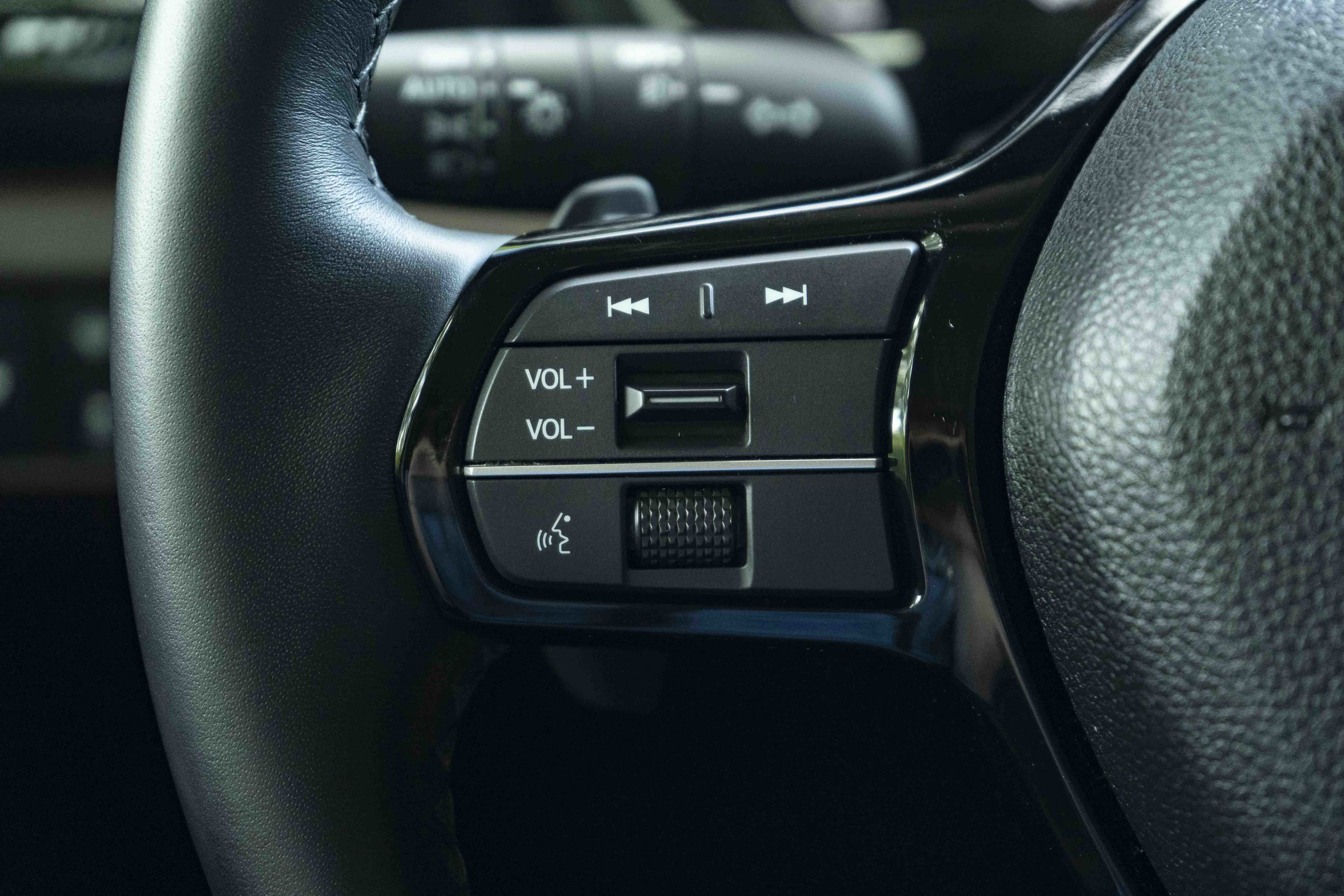 Used 2025 Honda Pilot Elite image 29