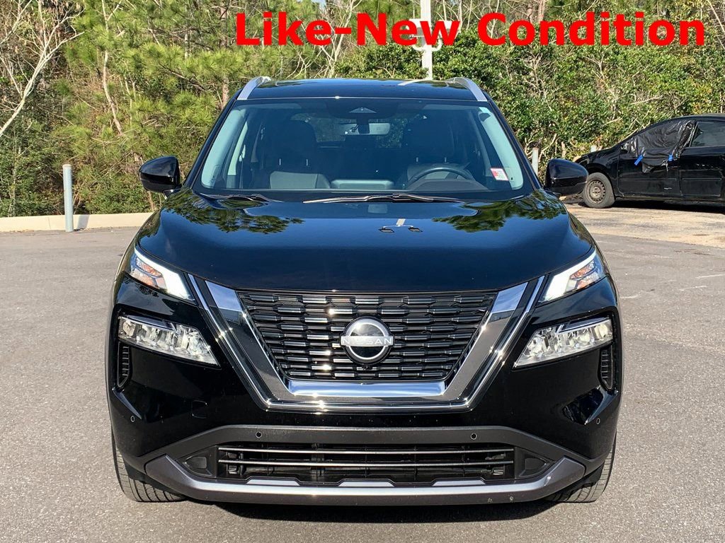 Used 2023 Nissan Rogue SL w/ SL Premium Package image 3